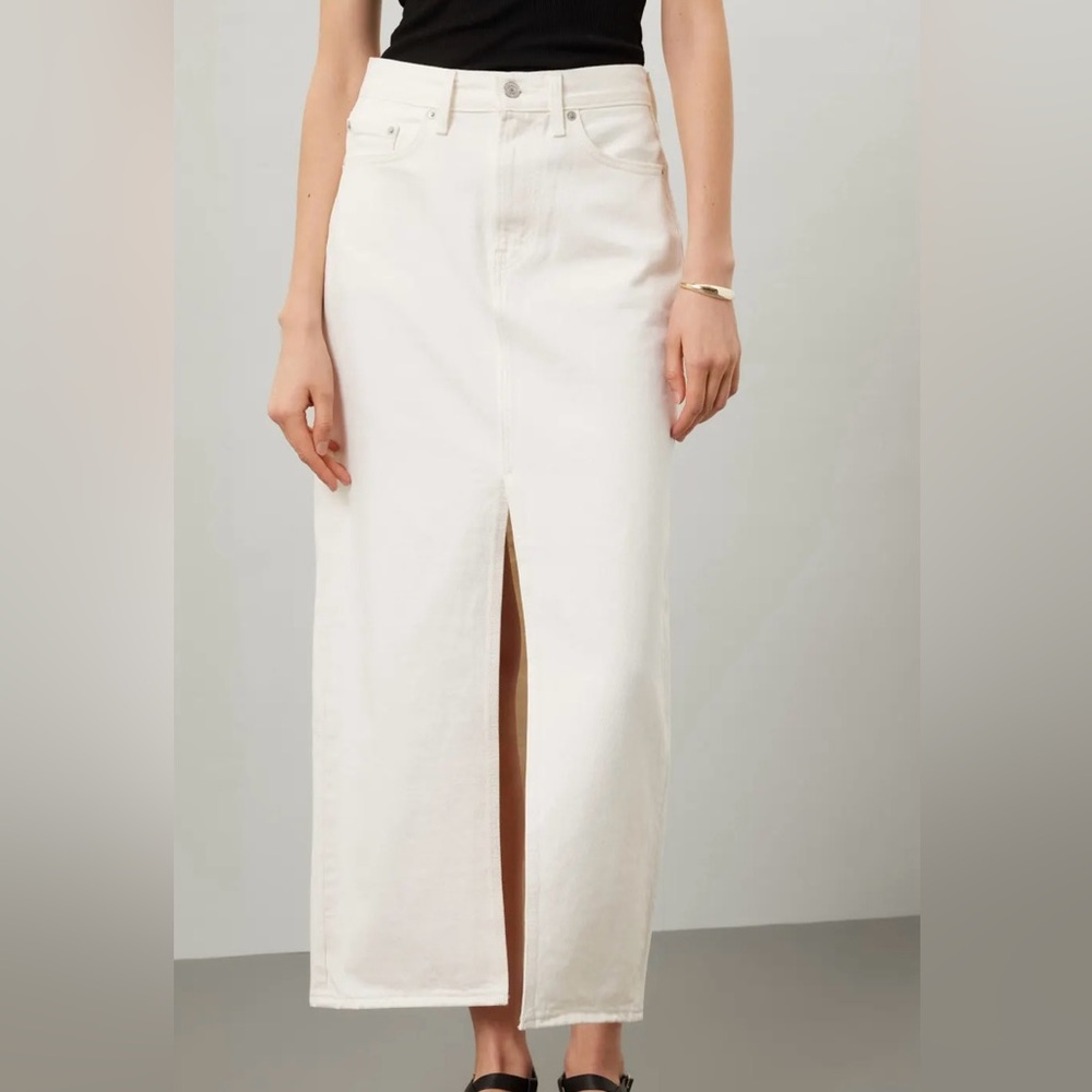 Levi’s Ankle Column Skirt size 28